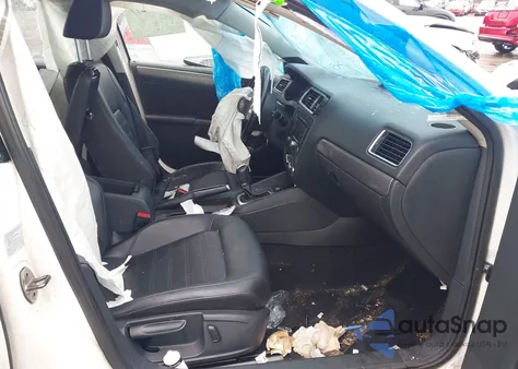 2013 Volkswagen Jetta 2.5L Sel from USA, damaged, VIN 3VWLP7AJ8DM446549